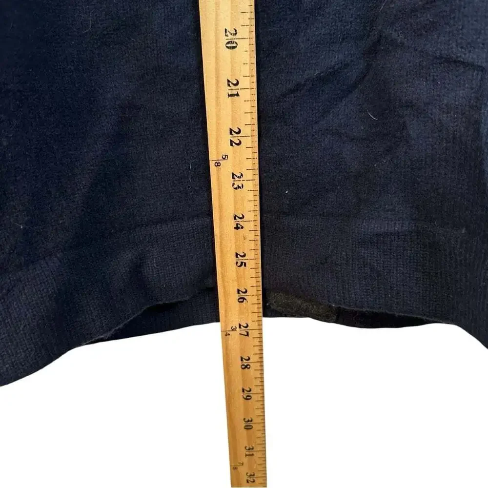 Banana Republic Merino Wool Cardigan Navy Gray Preppy Officecore Medium